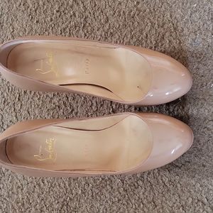 Nude Christian louboutin 37(7)
